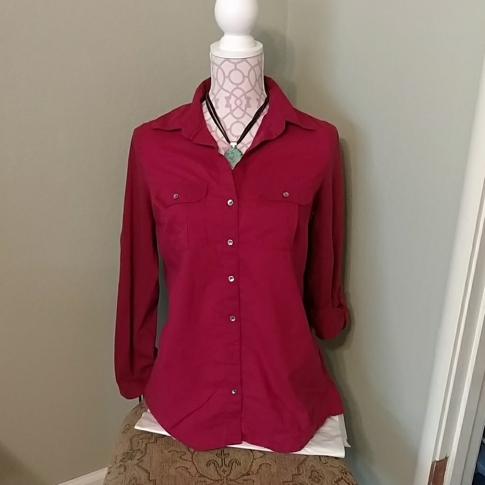 Sandra ingrish button up